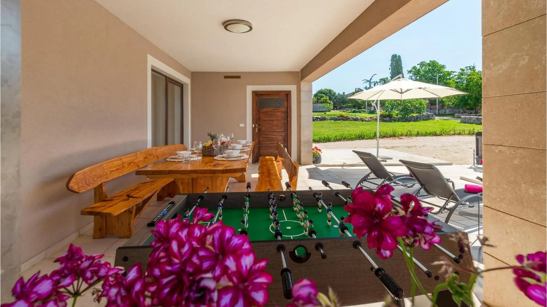 Casa vacanze Awesome Home In Orihi With Kitchen