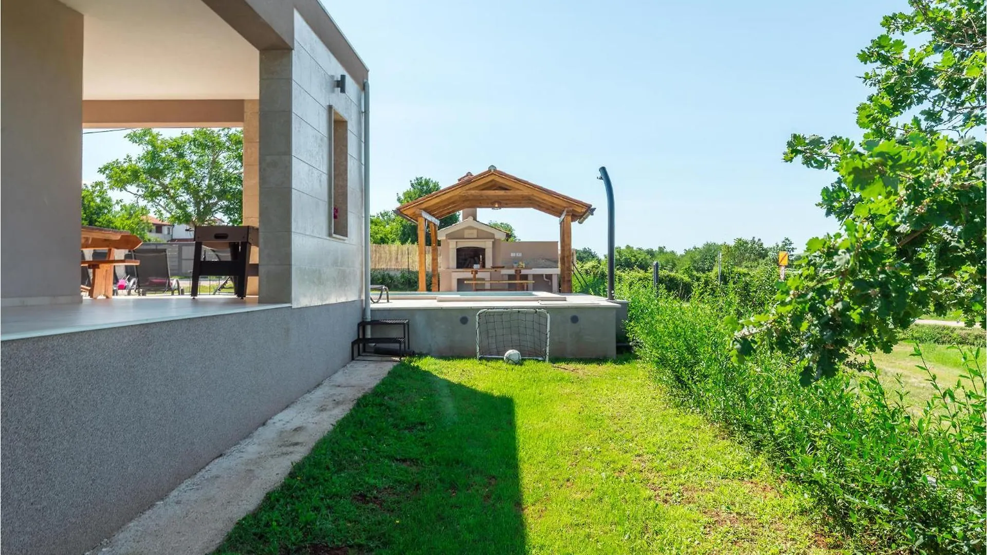Casa vacanze Awesome Home In Orihi With Kitchen Croazia